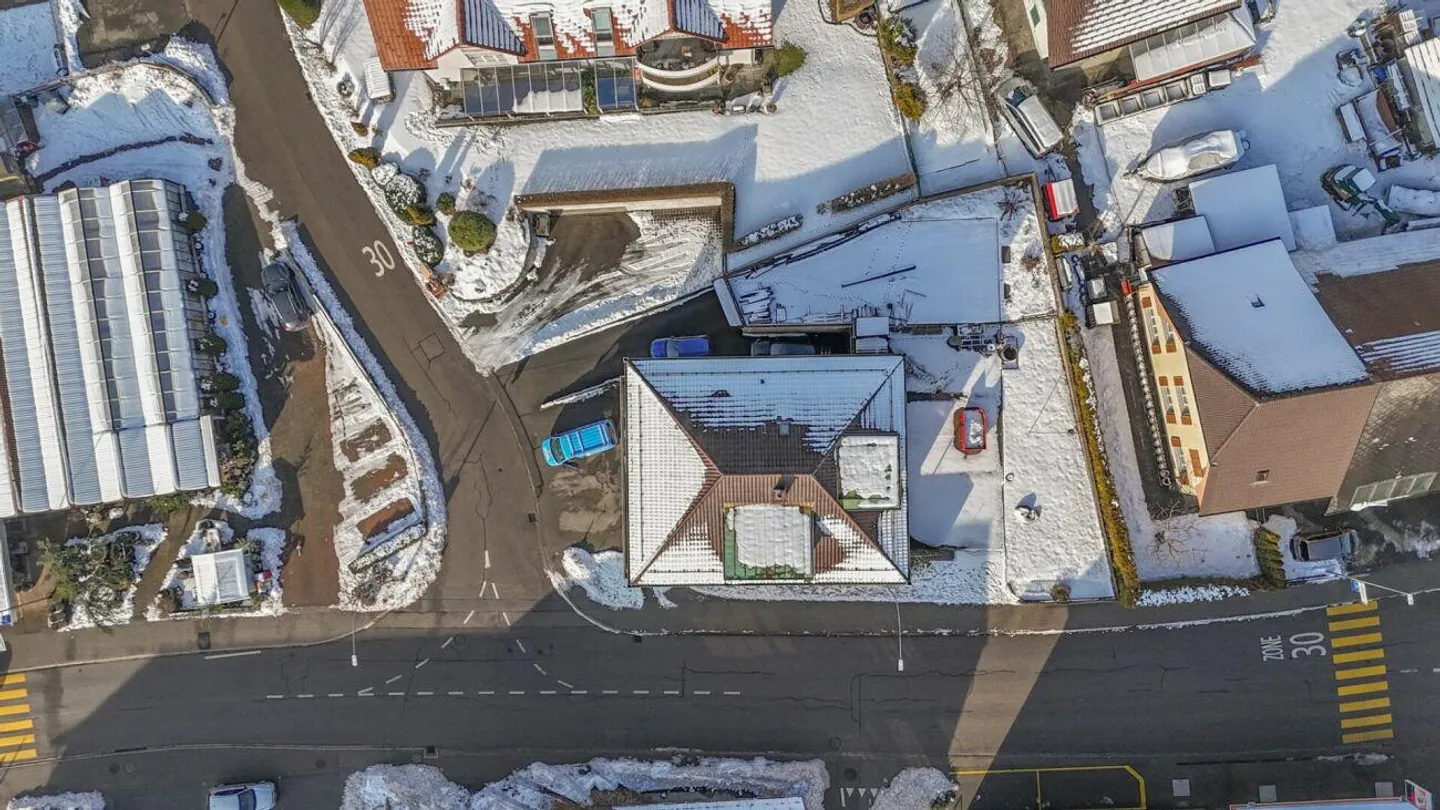 Vielseitig nutzbare Gewerbefläche auf zwei Etagen - Foto 16 von 17