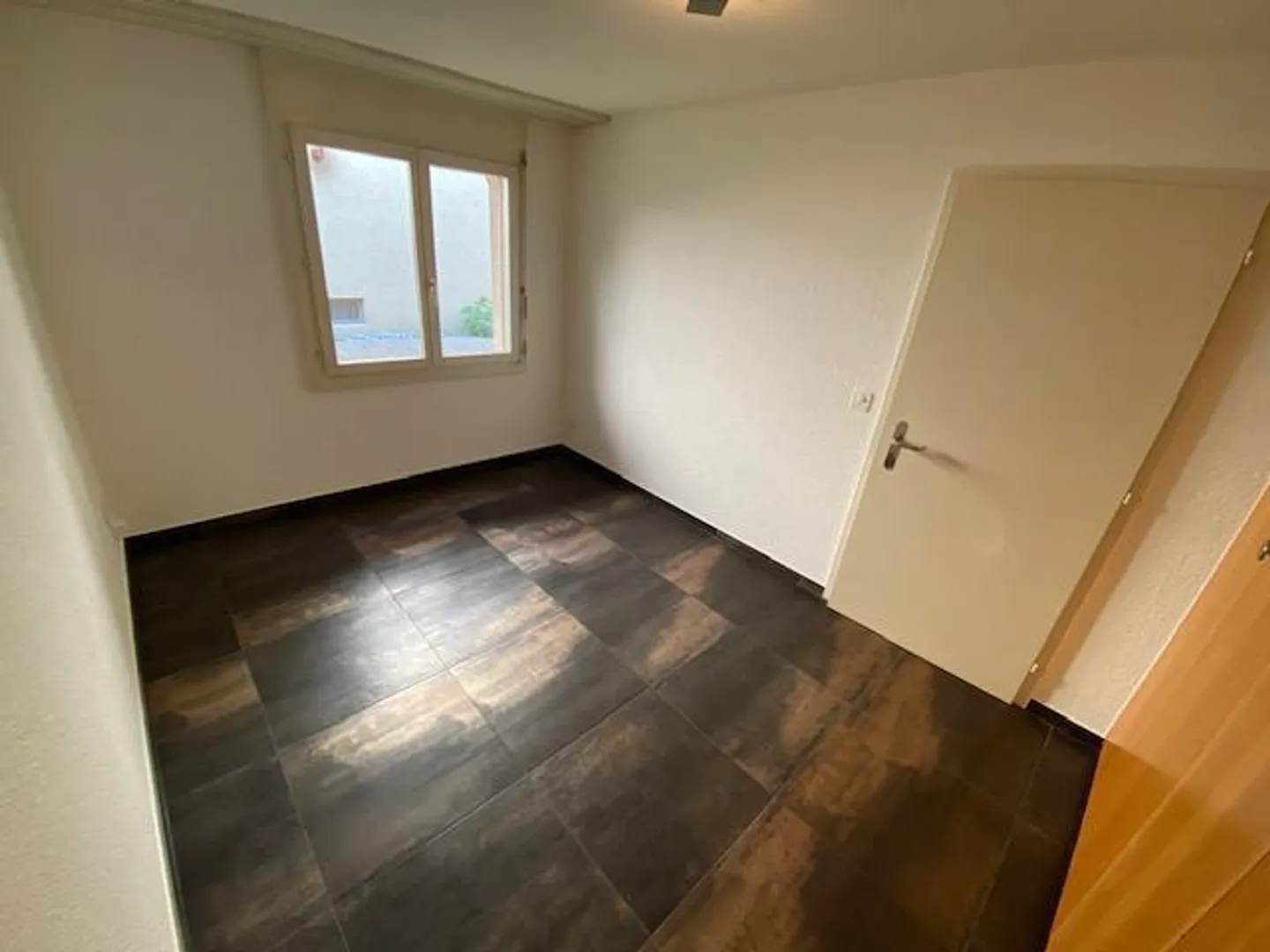 6½-Room Terraced Single-Family House in the Center of Unterseen - Photo 13 of 29