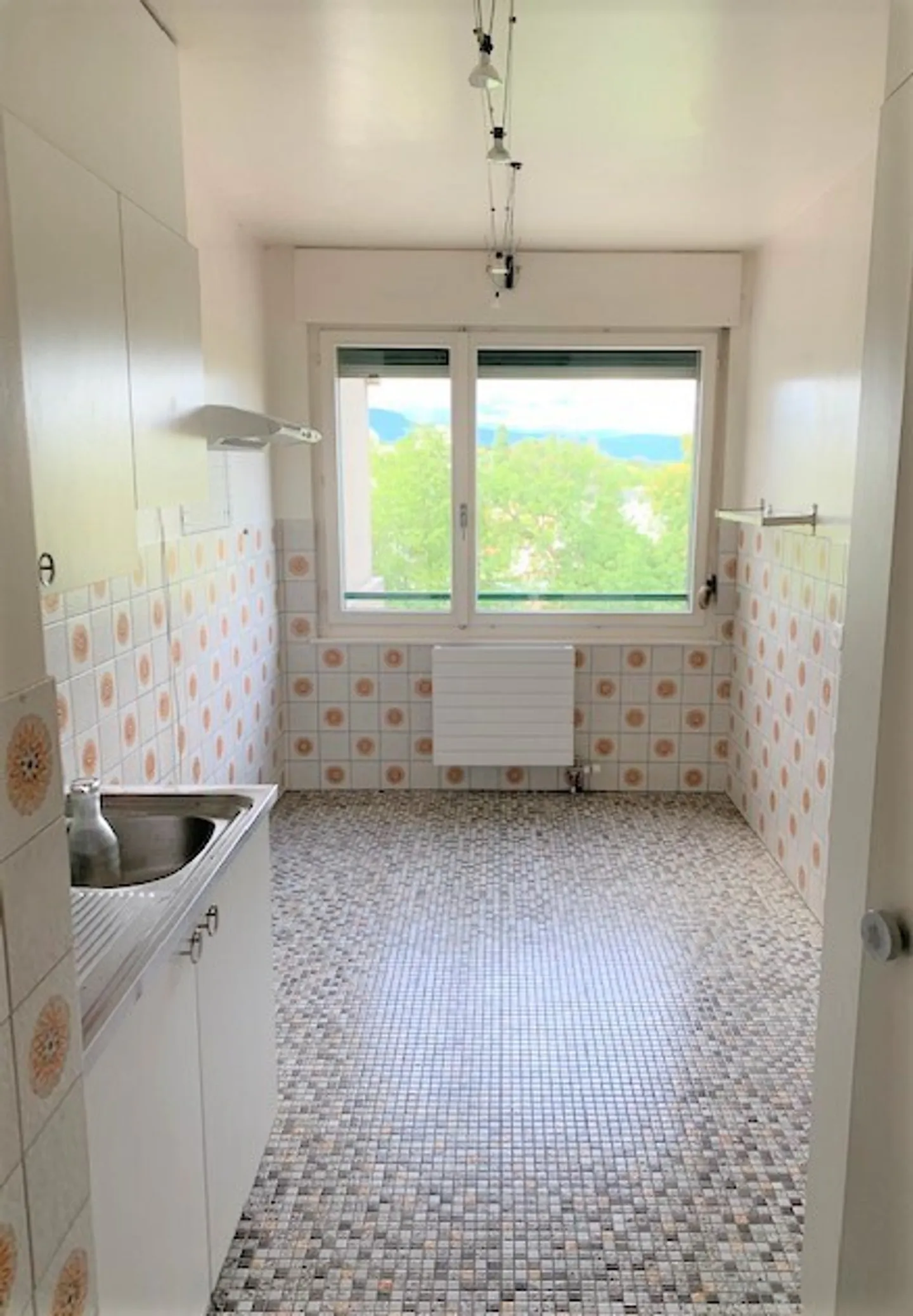 5-room apartment with balcony - Photo 5 of 6