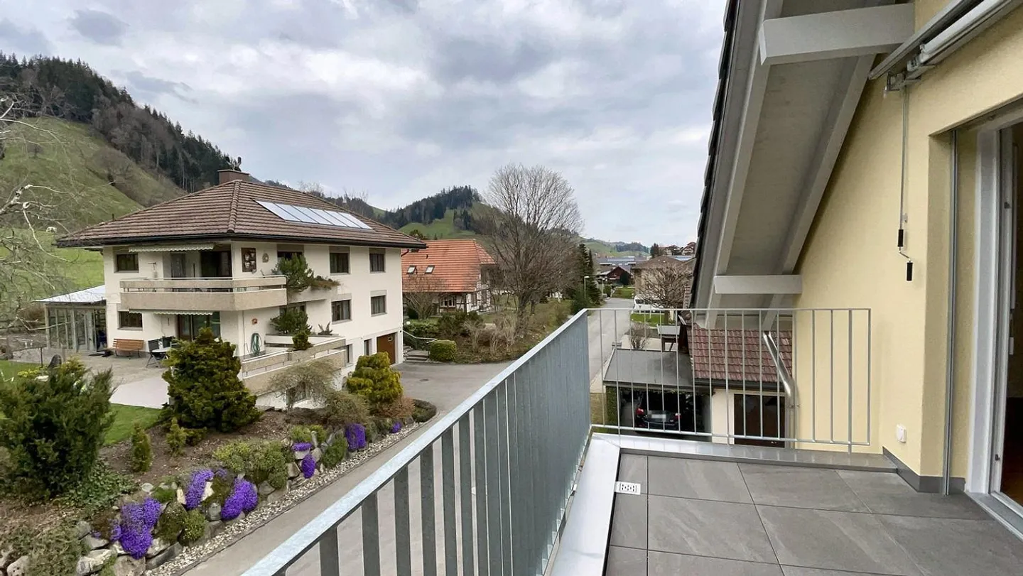 Moderne 2.5 Dachwohnung - Foto 7 von 8