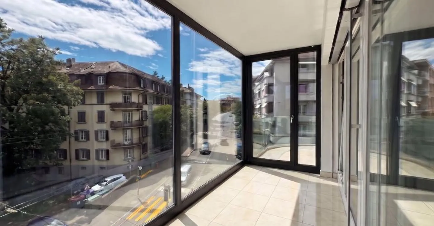 Stunning Attic Apartment with Views - Photo 2 of 12