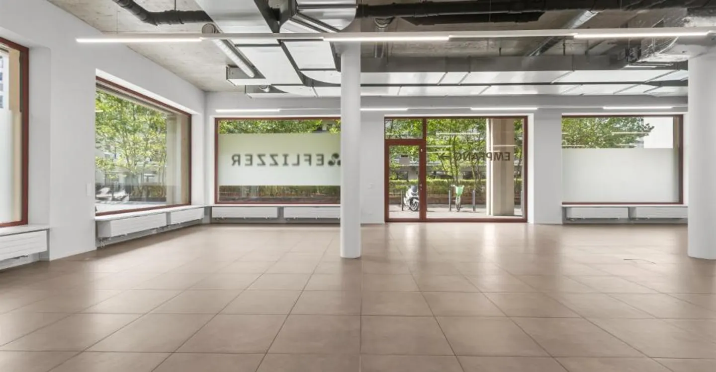 Spazio commerciale spazioso in una posizione attraente nel quartiere Greencity - Foto 4 di 7