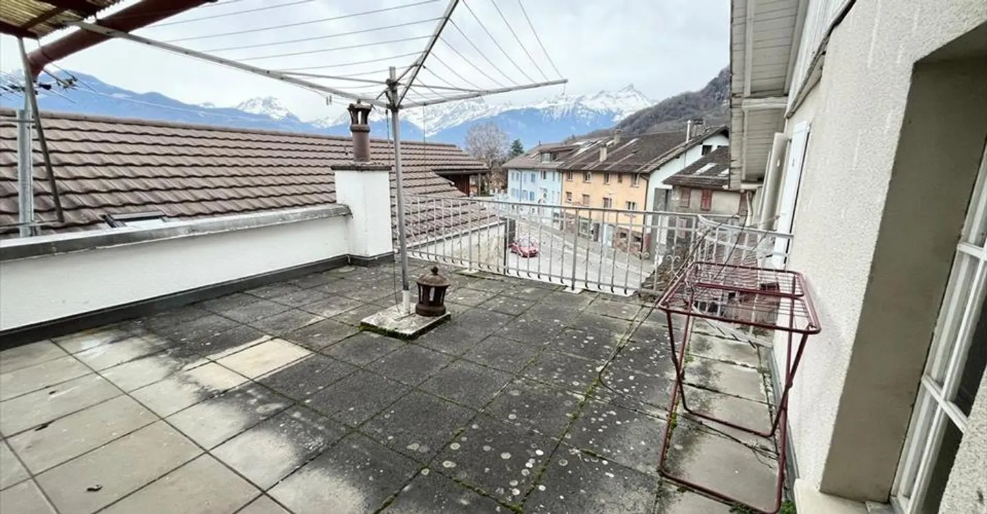 Rare object - Charming triplex 4.5 rooms in the heart of the old village of Collombey - Photo 9 of 11