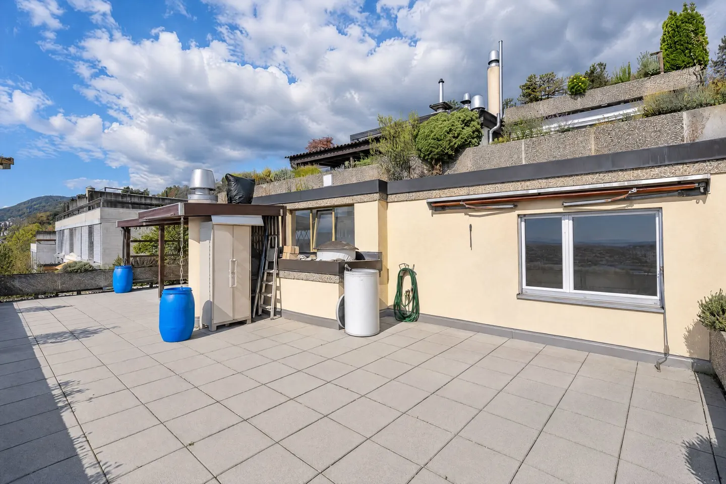 3.5 Room Attic Terrace Apartment with Lake and Alpine View - Photo 3 of 17