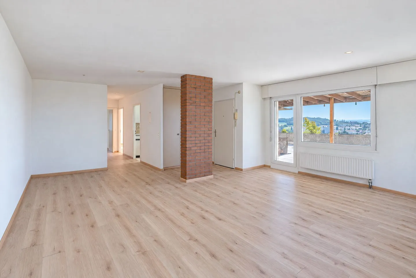 3.5 Room Attic Terrace Apartment with Lake and Alpine View - Photo 5 of 17