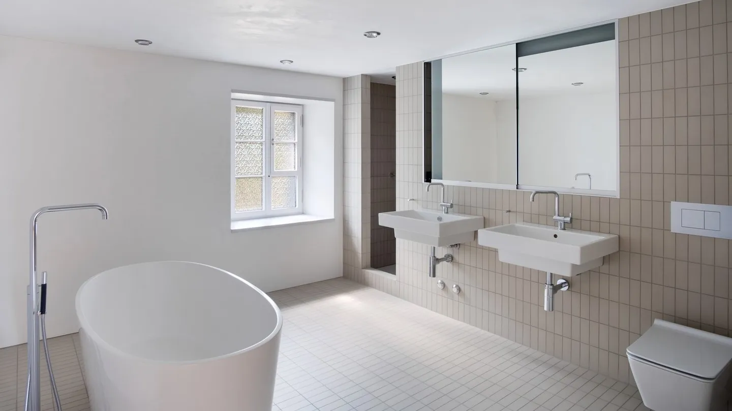 Oggetto per amatori "Casa del locatario" in posizione centrale con vista sul lago - Foto 6 di 10