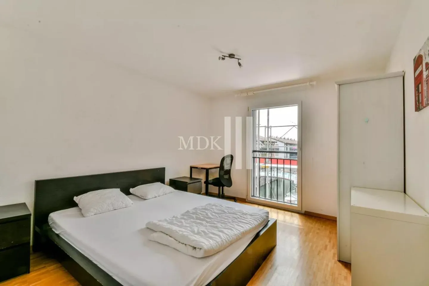 Appartement lumineux avec vue sur le port - Photo 6 sur 13