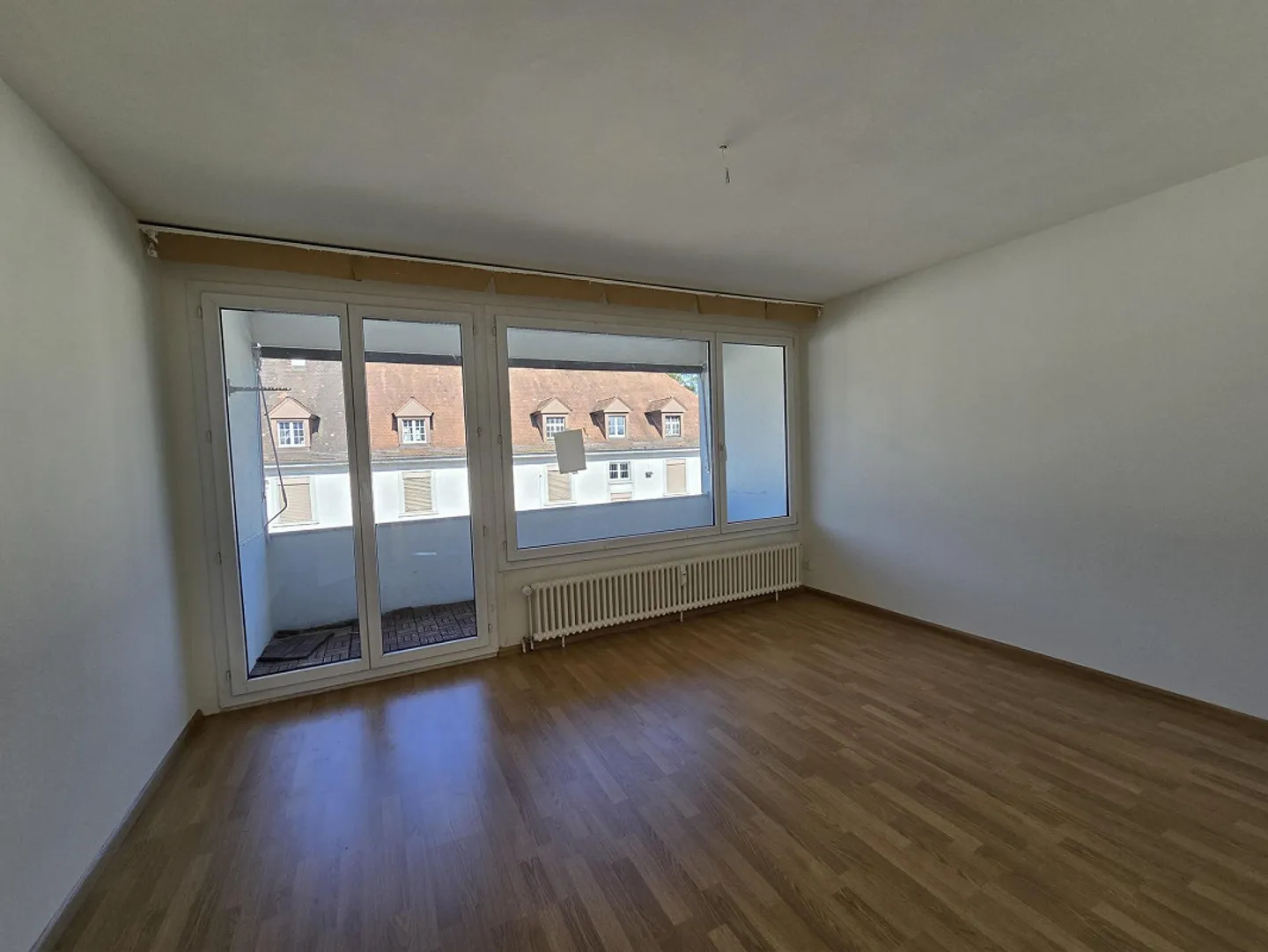 Attractive 3-room apartment with balcony in Pratteln - Photo 3 of 6