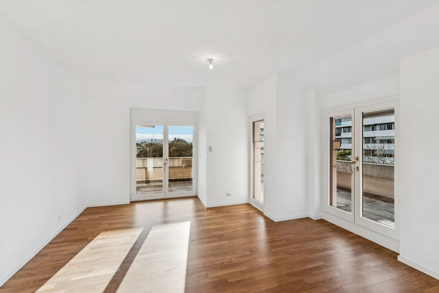 Wunderschöne Penthouse-Wohnung mit großer Terrasse - Foto 8 von 12