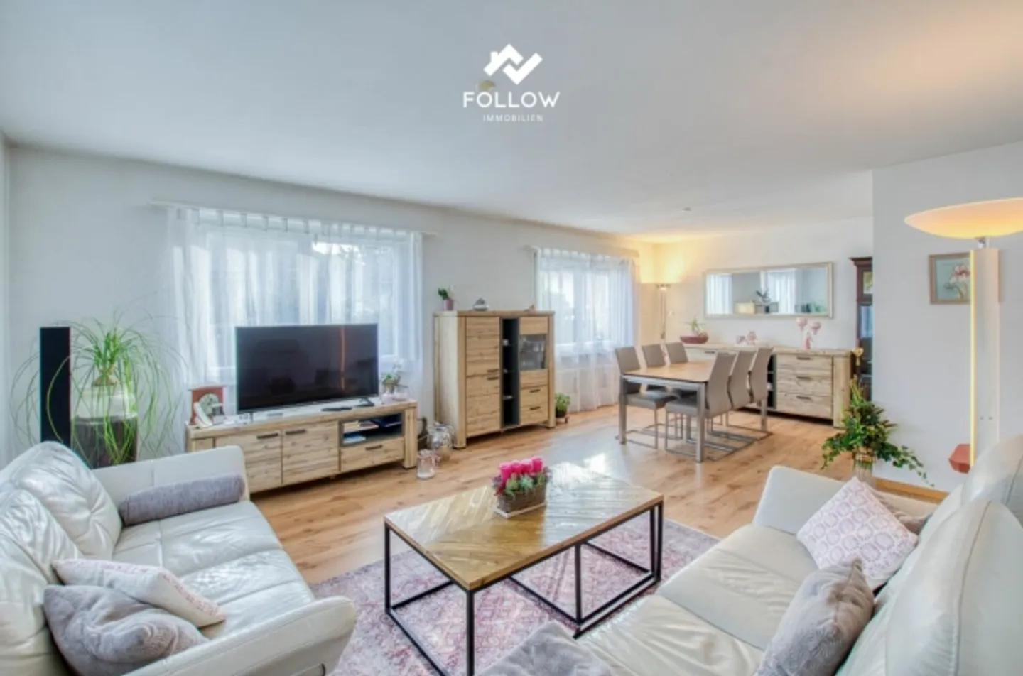 Vivere con vista lago come in una casa unifamiliare - Foto 4 di 20