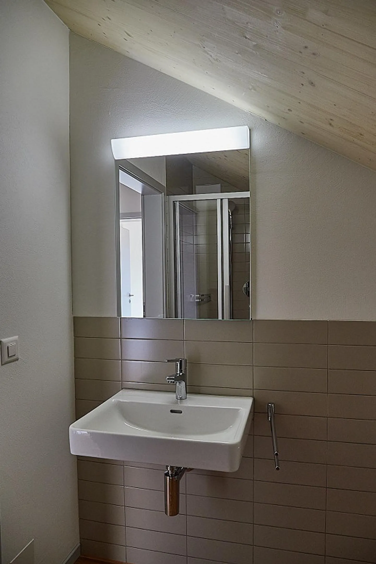 Vivere a contatto con la natura con panorama montano - Foto 12 di 14