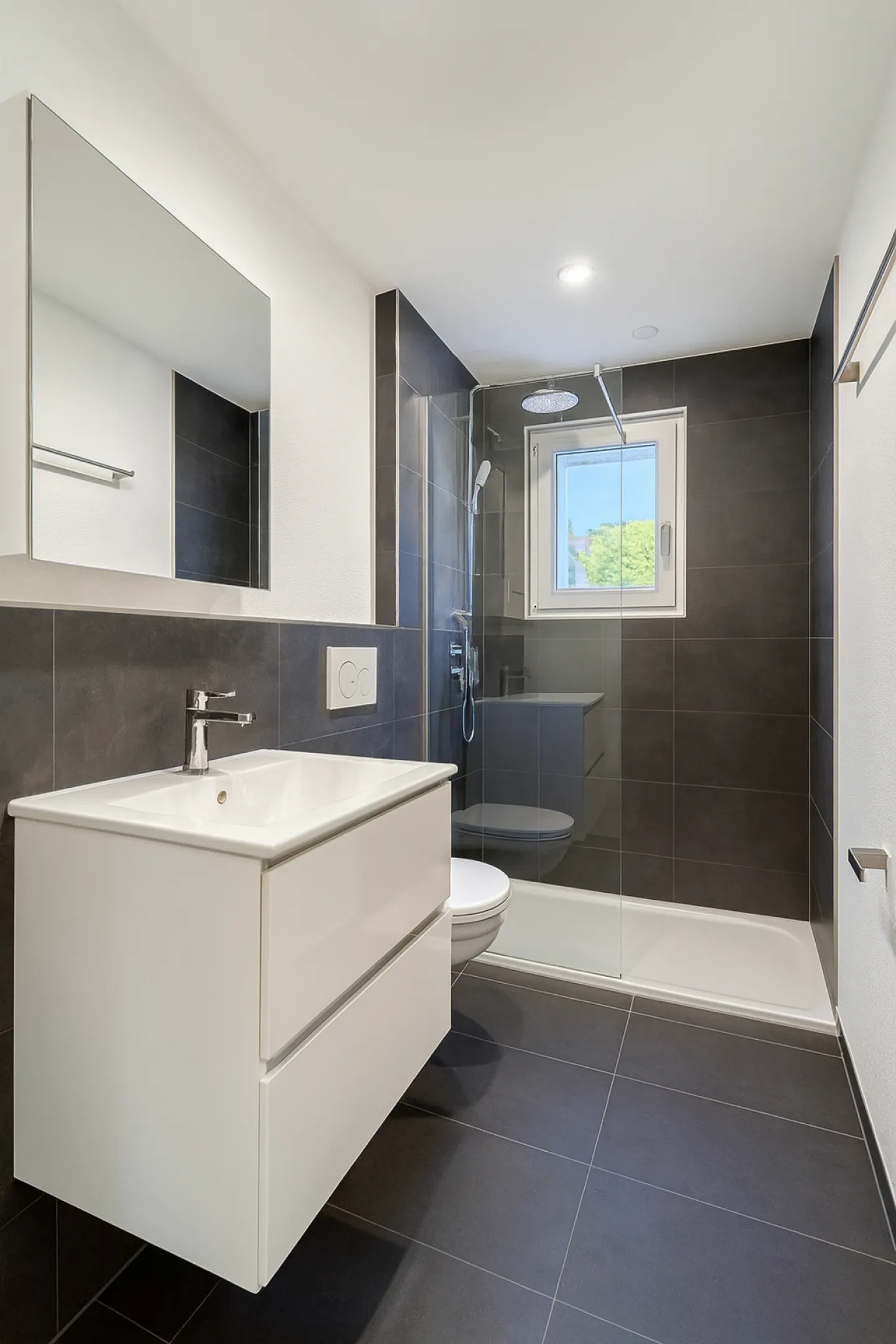 Erstvermietung nach Kernsanierung - stilvolle 4.5-Zimmer-Wohnungen in Grenchen - Foto 5 von 8