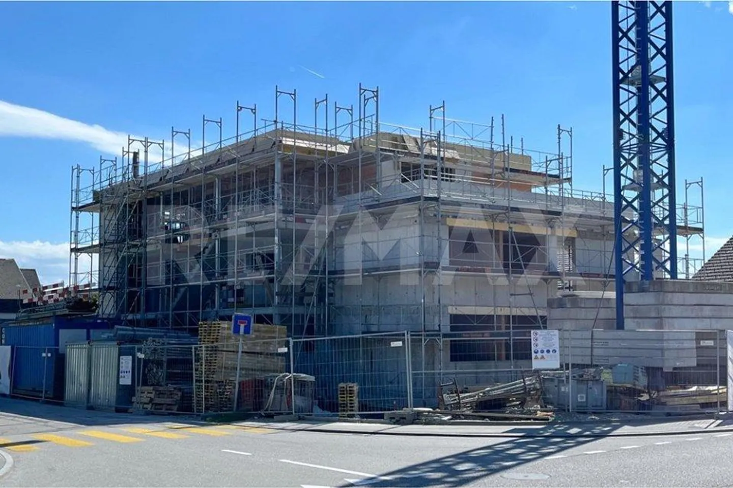 New construction, quietly located, lots of sun and interior design to be determined by yourself (under construction) - Photo 6 of 13