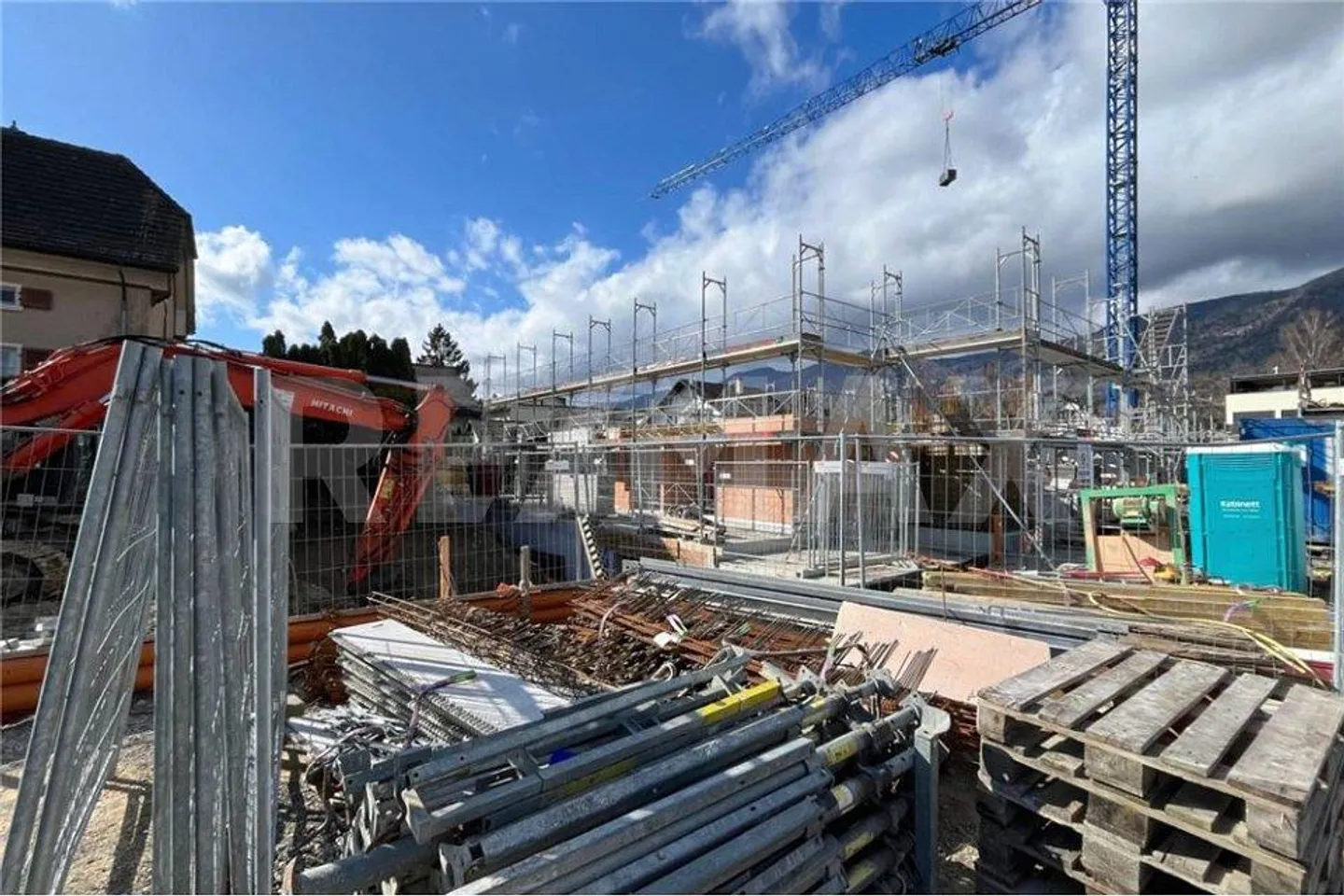 New construction, quietly located, lots of sun and interior design to be determined by yourself (under construction) - Photo 8 of 13