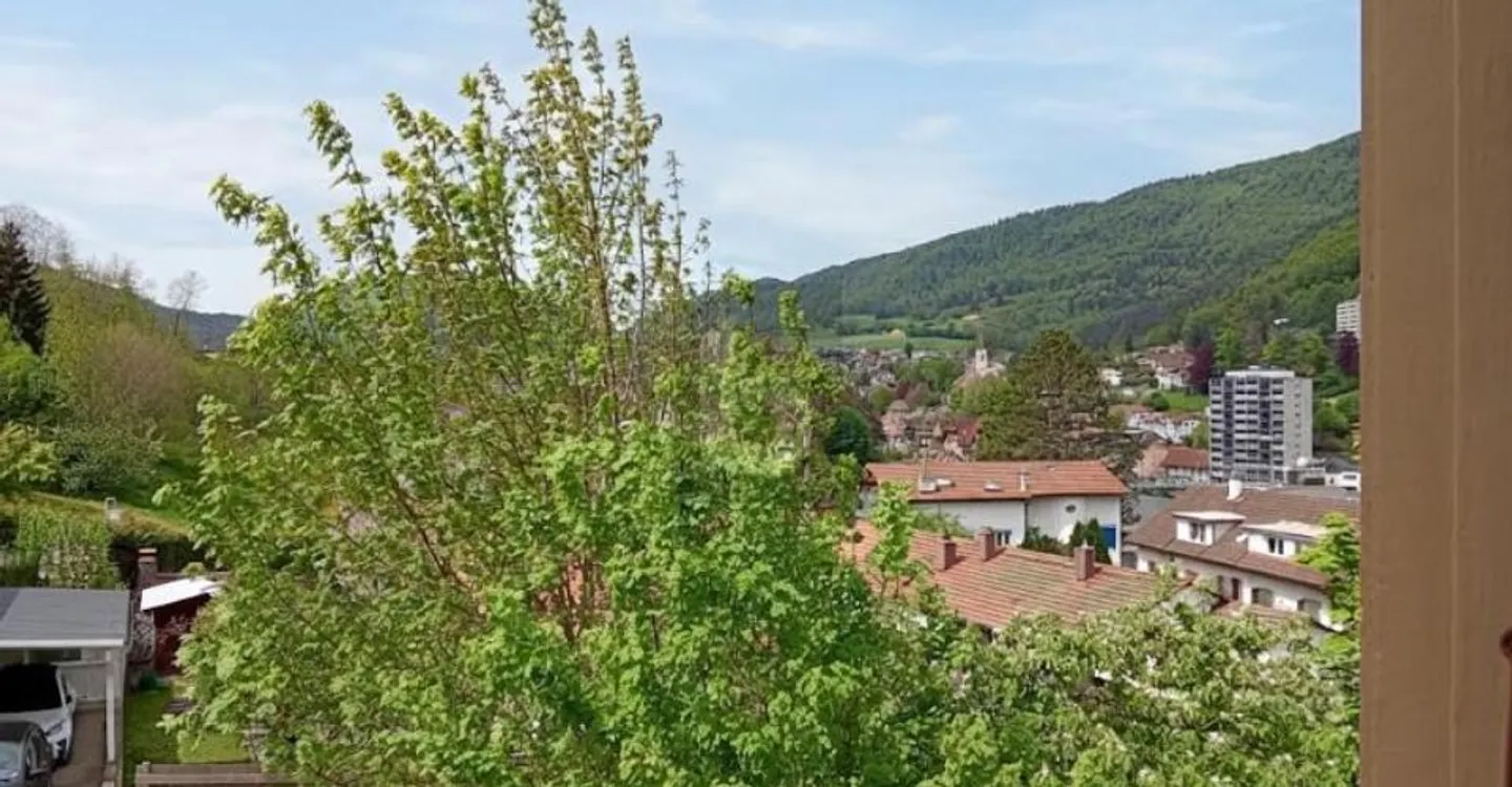 Lovely Charming Property - Photo 5 of 5