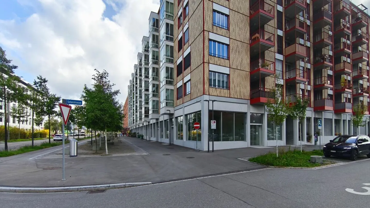 Grosszügige Gewerbefläche für Ihre Vision - Foto 6 von 8