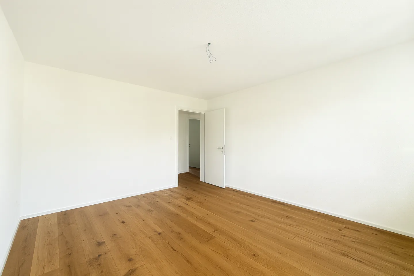 Erstvermietung nach Kernsanierung - stilvolle 4.5-Zimmer-Wohnungen in Grenchen - Foto 7 von 8