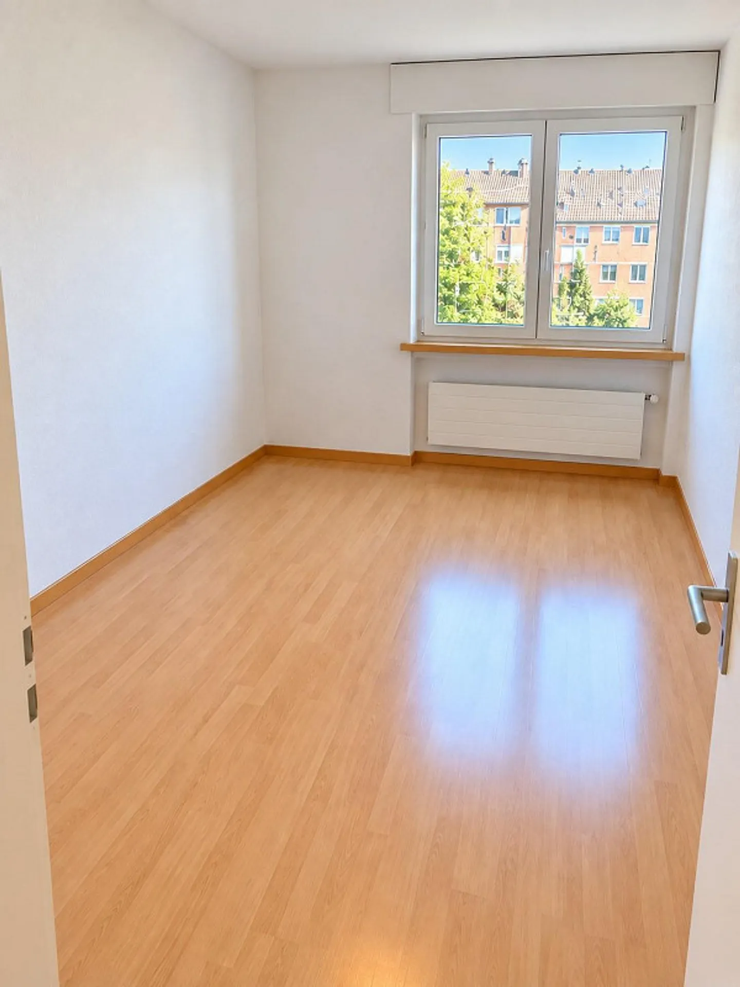 Charmante appartement de 4,5 pièces dans un quartier familial - Photo 8 sur 10