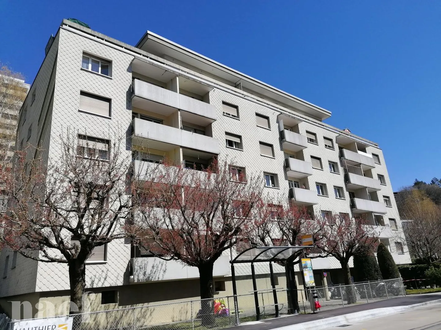 3-room apartment - Photo 1 of 5