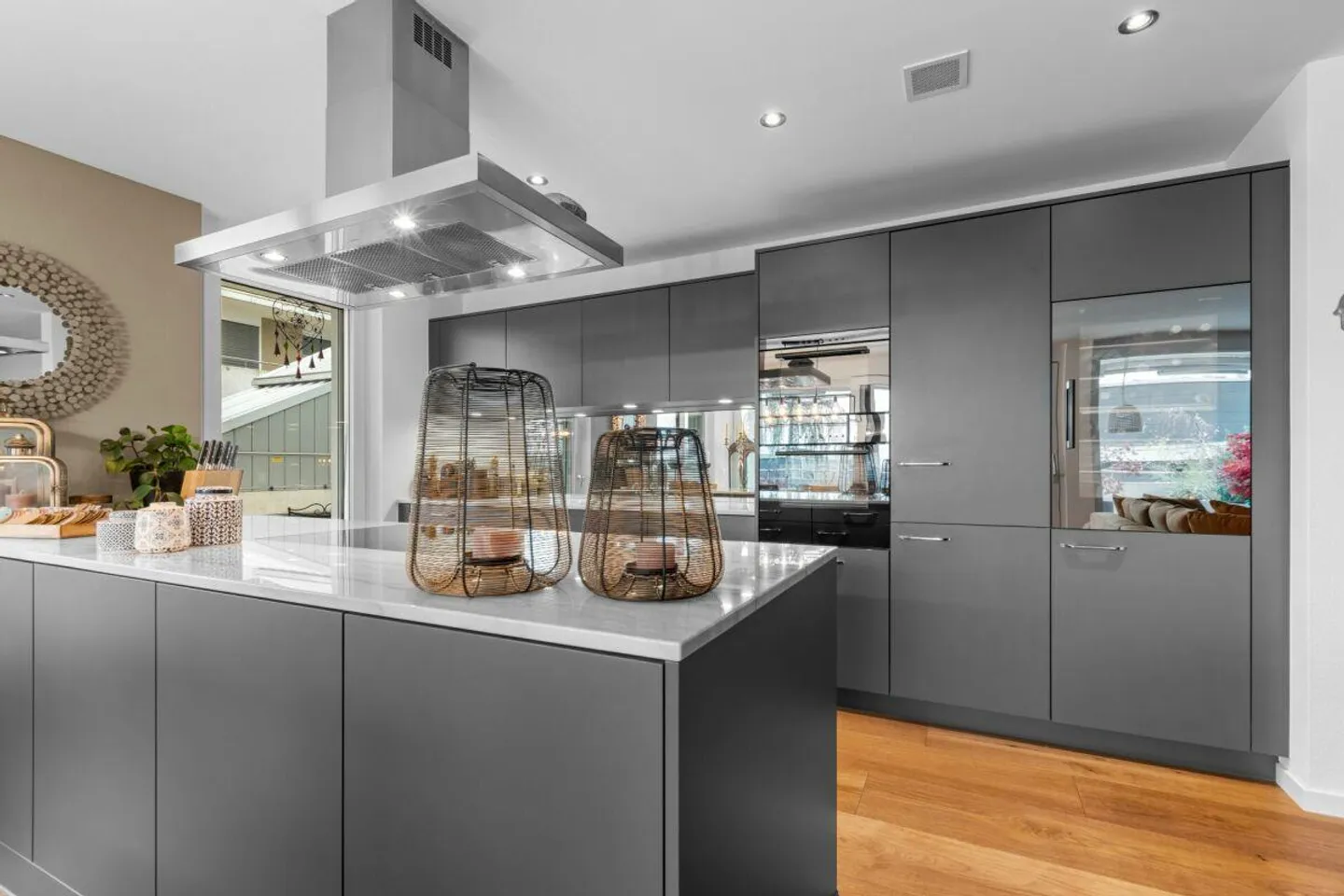 Appartement terrasse de 3,5 pièces de haute qualité - Photo 2 sur 15