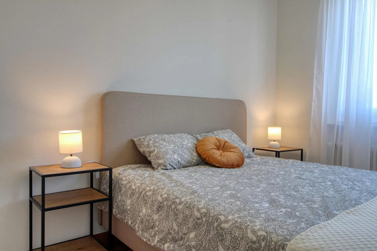 Elegant coliving with stunning views of the lake and mountains - Photo 3 of 22