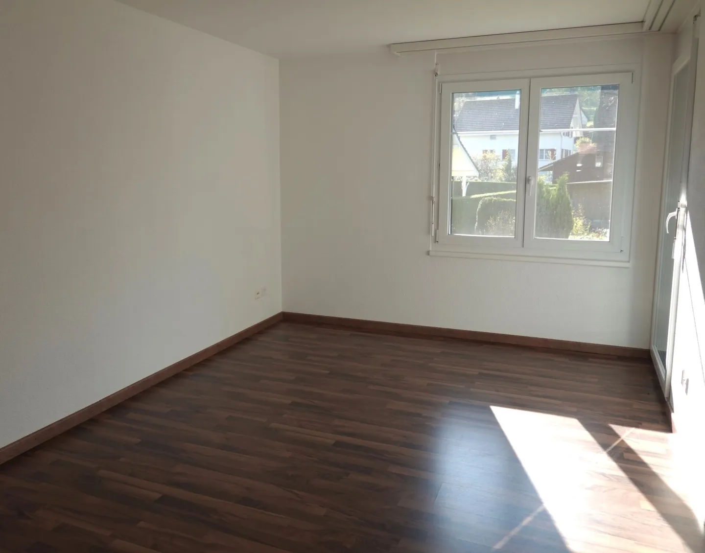 Felicità abitativa a Eschikofen - Appartamento 4.5 locali con molto spazio e stile - Foto 7 di 10