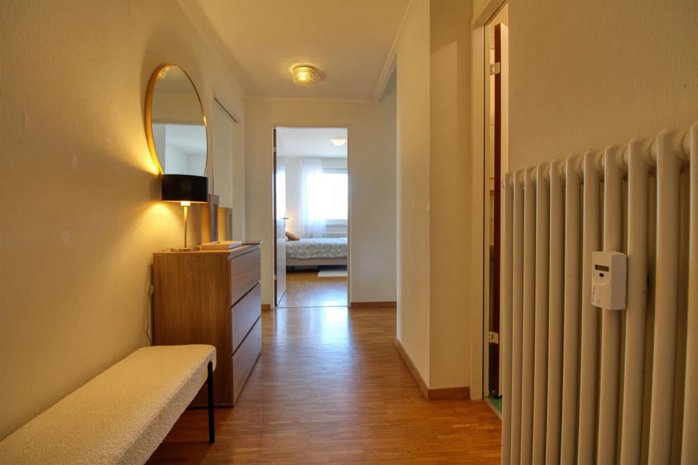 Elegant coliving with stunning views of the lake and mountains - Photo 9 of 22