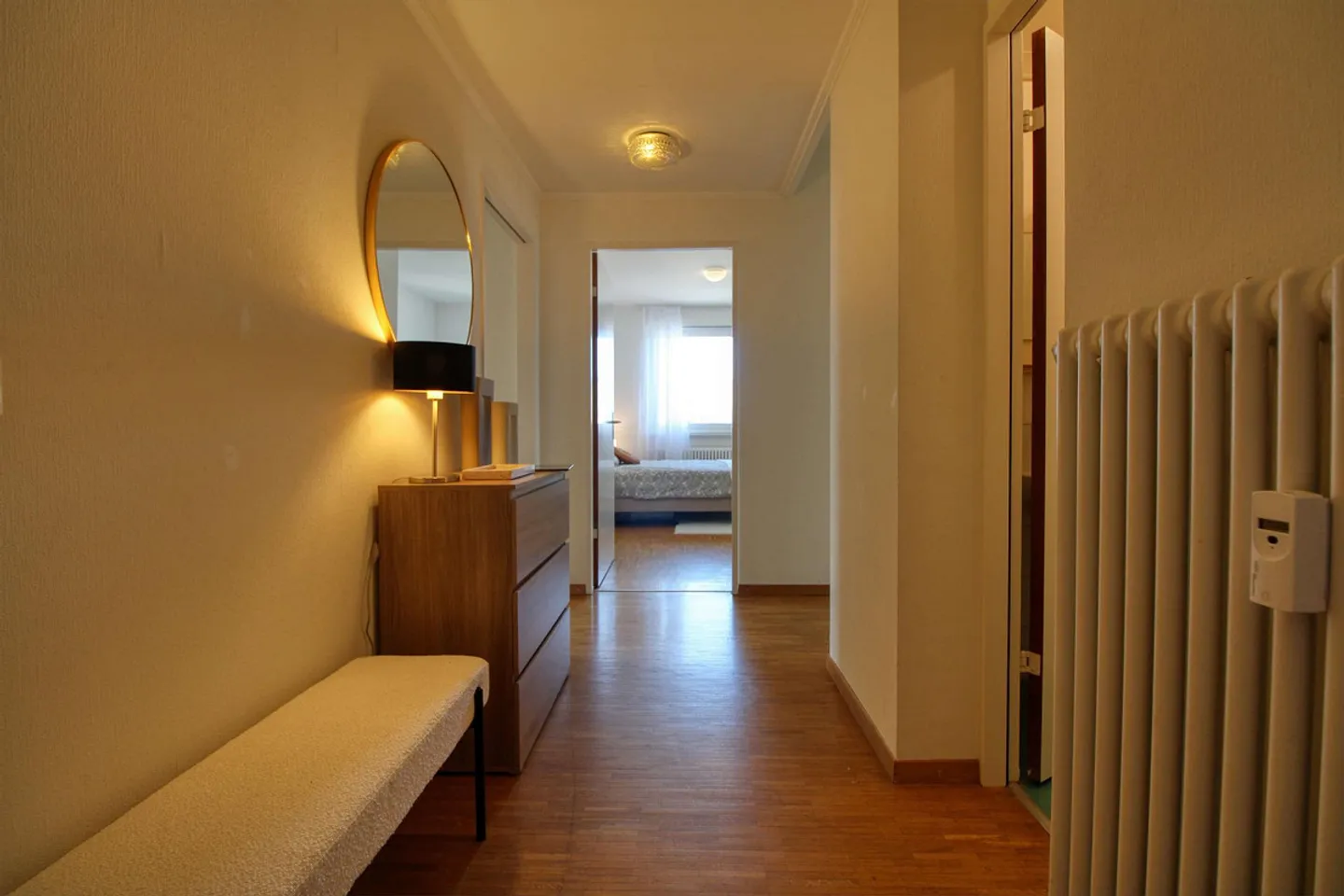 Elegant coliving with stunning views of the lake and mountains - Photo 10 of 22