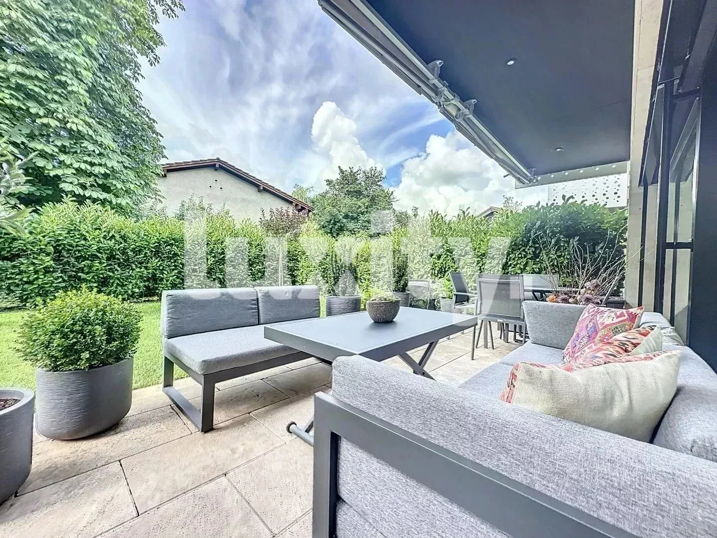 Magnifique villa moderne à Vessy - Photo 2 sur 6