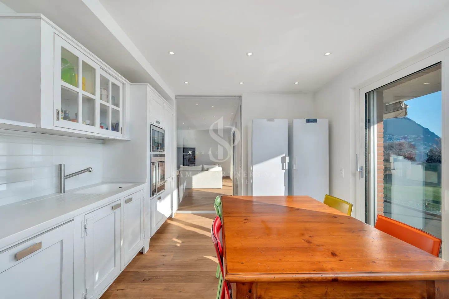 Elegante Wohnung mit Garten - Foto 7 von 16