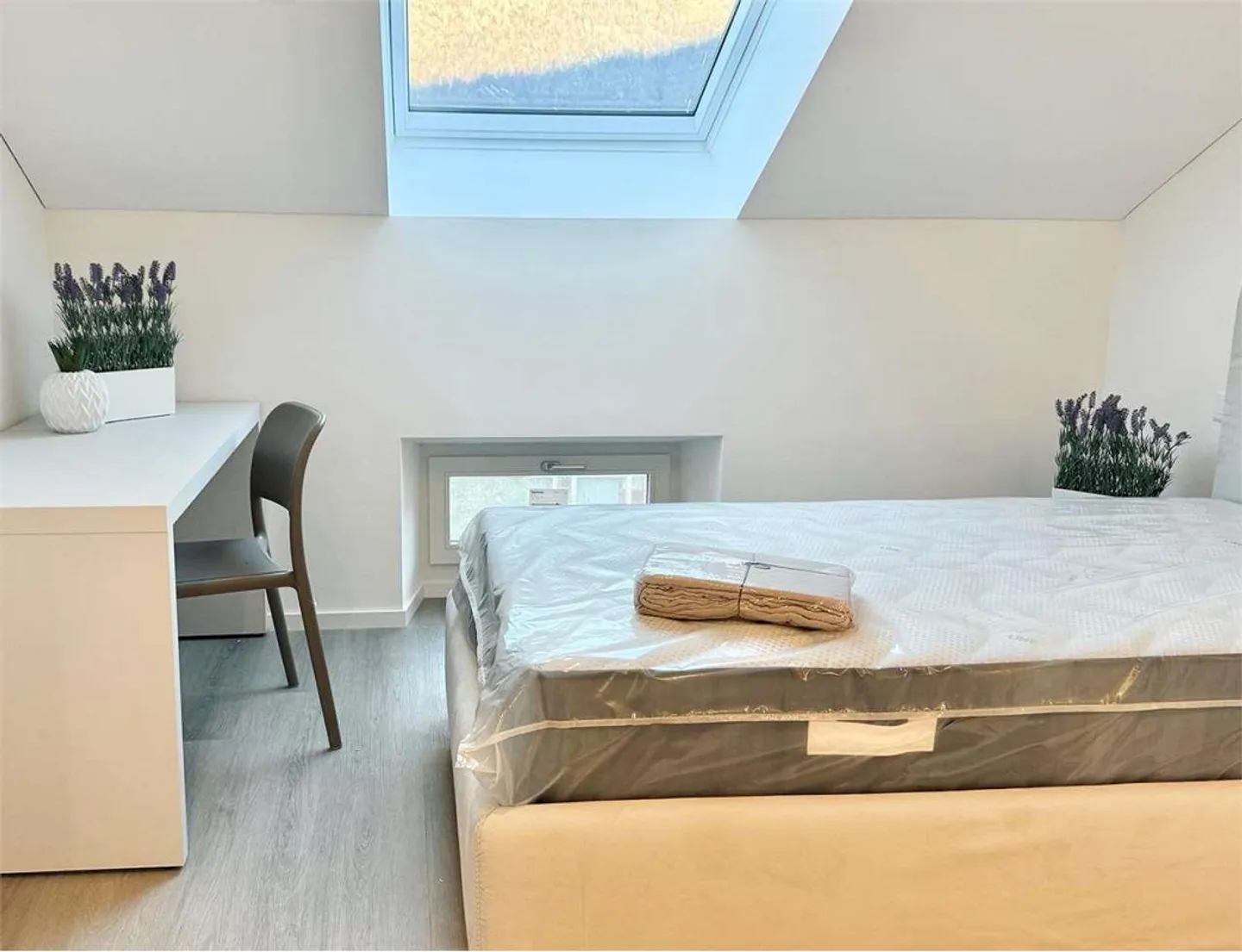 Vollständig renovierte Penthouse-Wohnung in Bellinzona - Foto 8 von 13