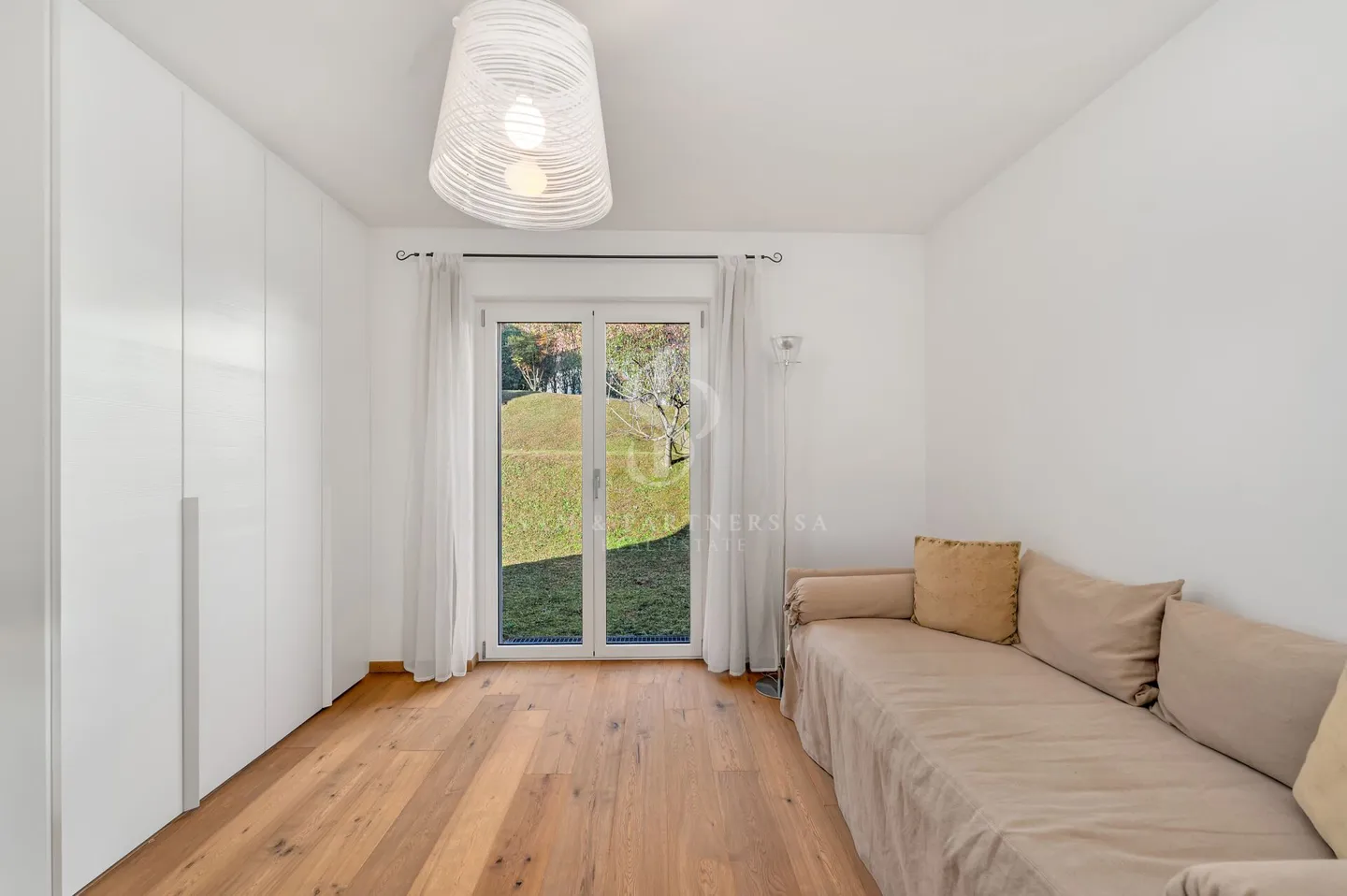 Elegante Wohnung mit Garten - Foto 11 von 16