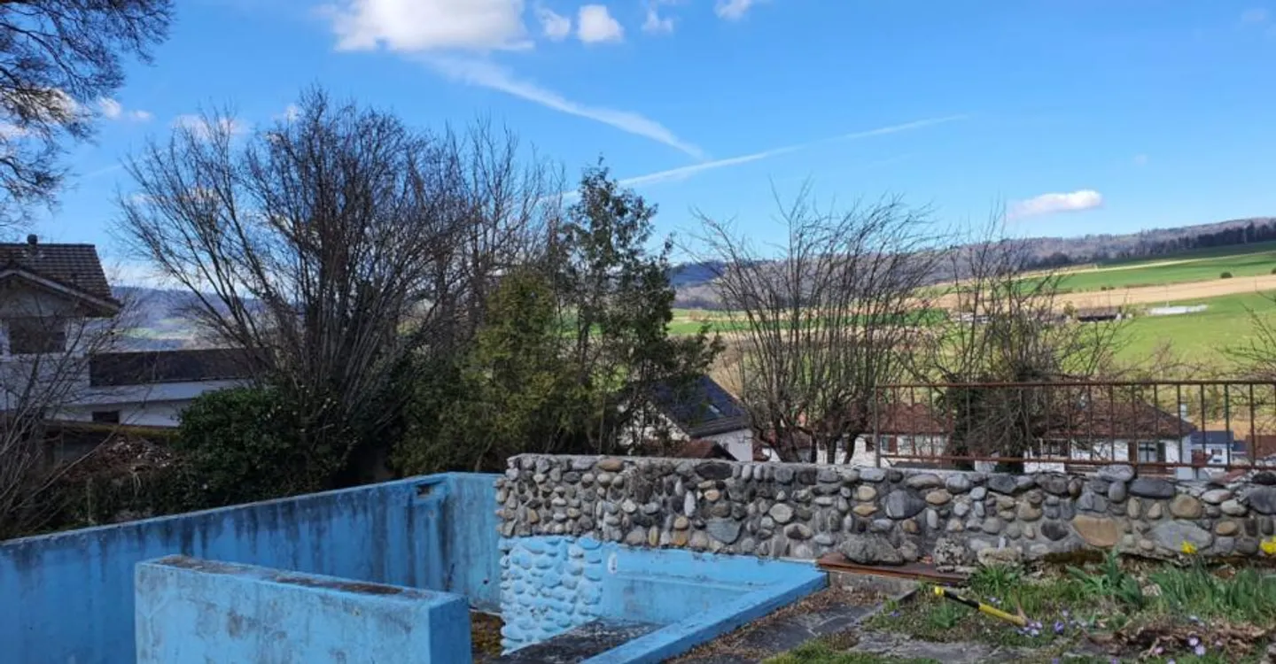 HIGH POTENTIAL & PEACEFUL LIVING ENVIRONMENT IN COURFAIVRE! - Photo 9 of 11