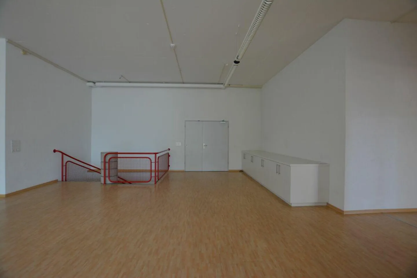 Spazio commerciale/ufficio ampliato - Foto 7 di 10