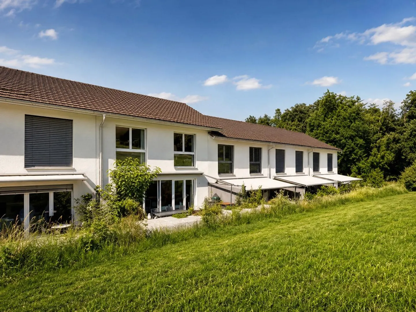 Come nuovo al confine del bosco – Casa di 5,5 stanze con giardino e doppio garage - Foto 14 di 17
