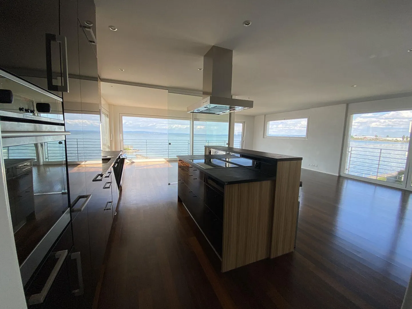 Seewohnung mit atemberaubendem Blick - Foto 5 von 31
