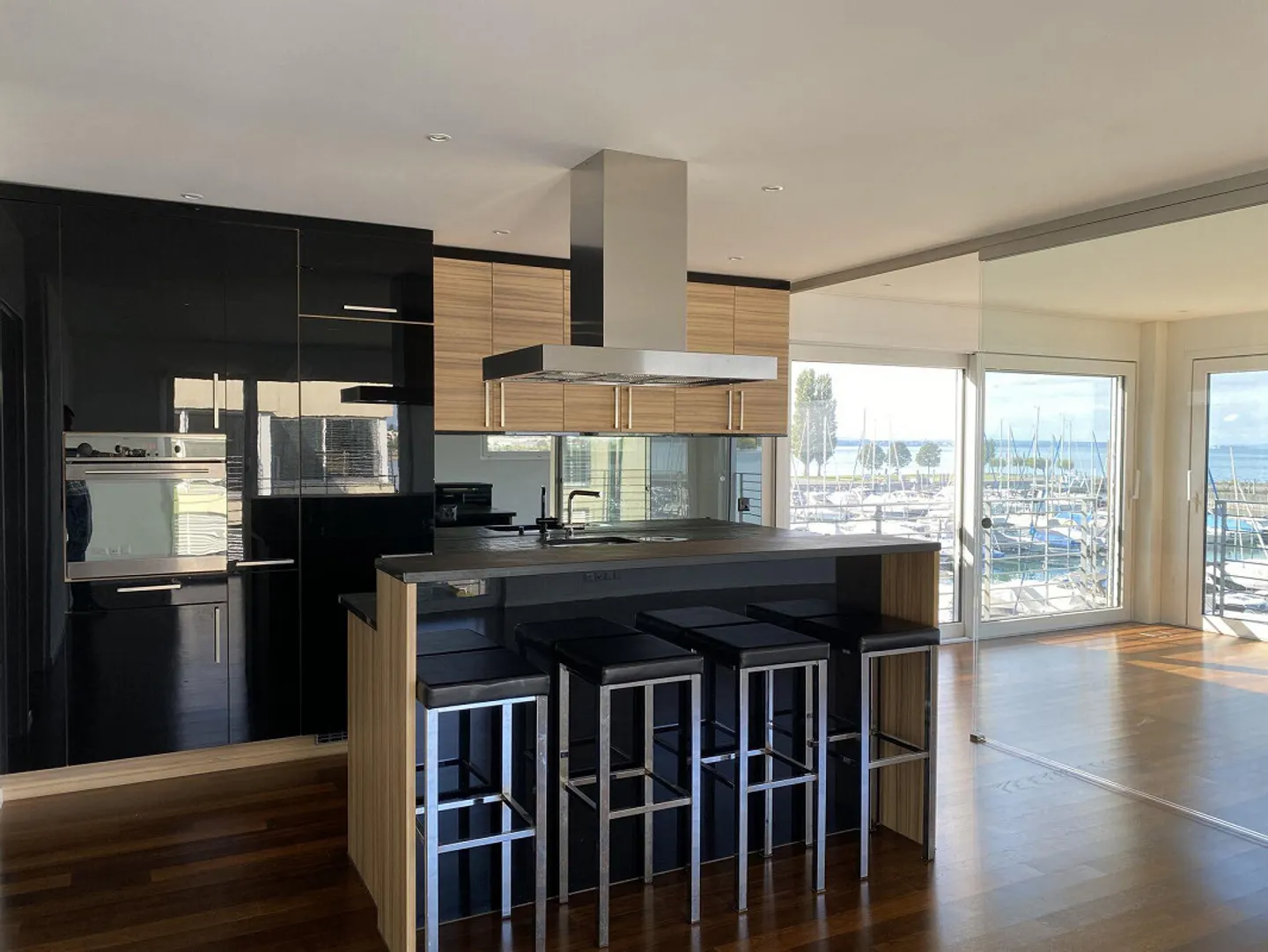 Seewohnung mit atemberaubendem Blick - Foto 6 von 31