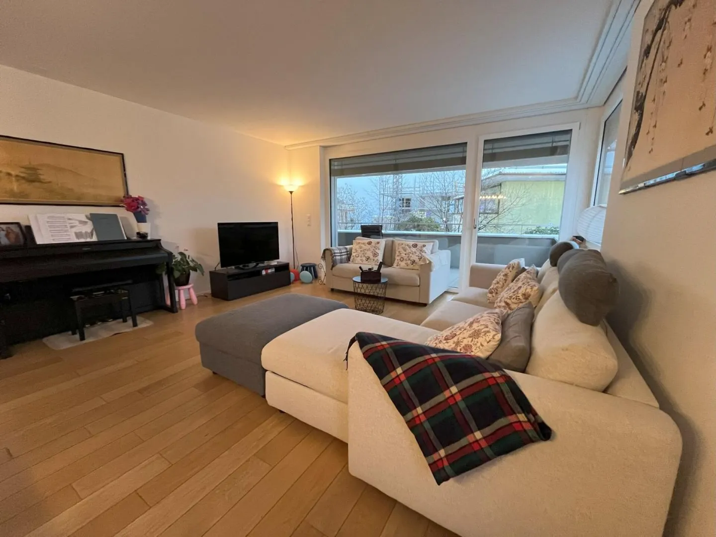 Duplex Apartment with Terrace - Photo 3 of 10