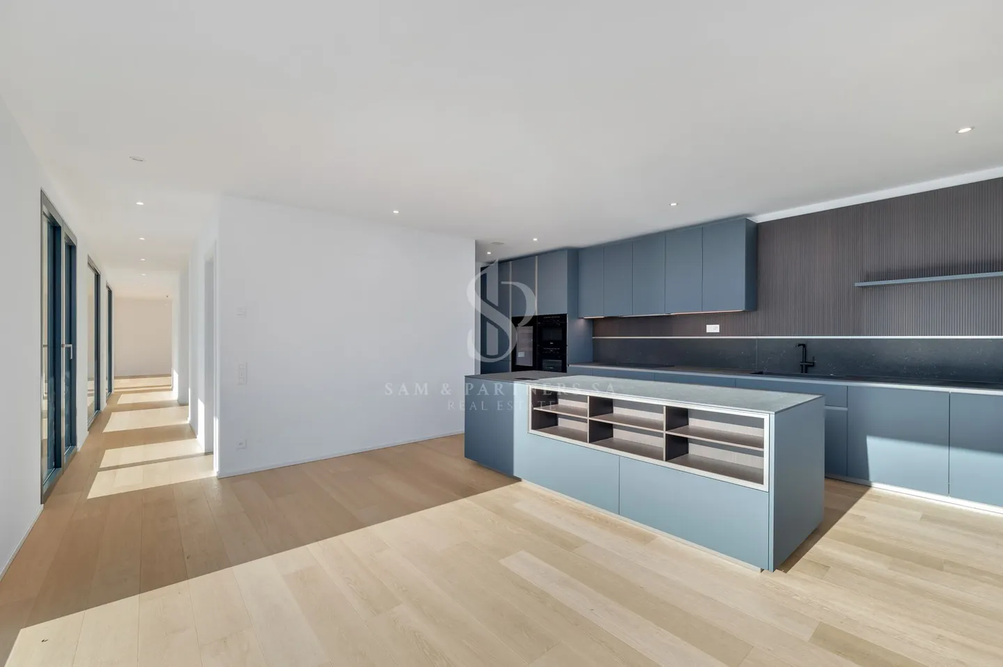 Villa moderna con vista lago - Foto 11 di 19