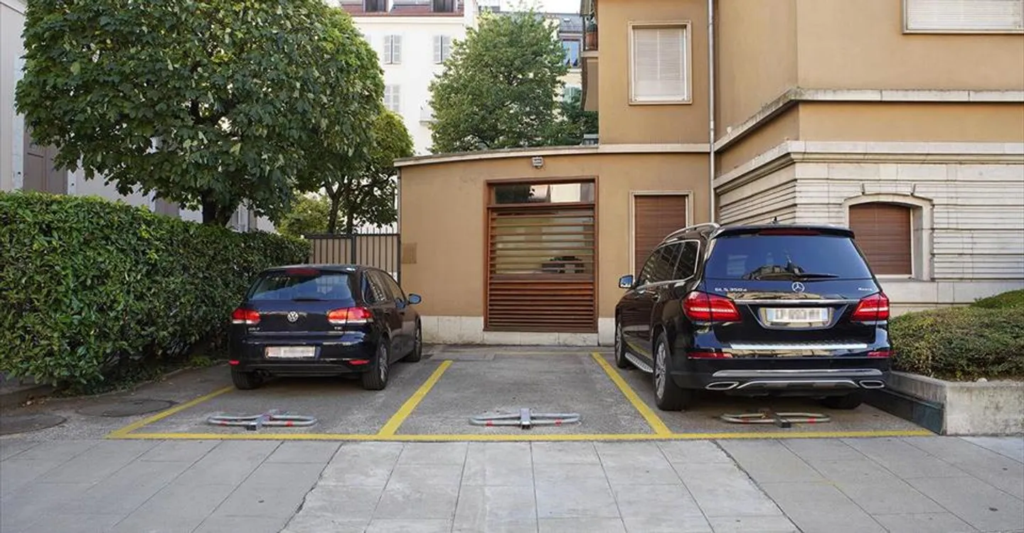 Office space for rent - Photo 3 of 12