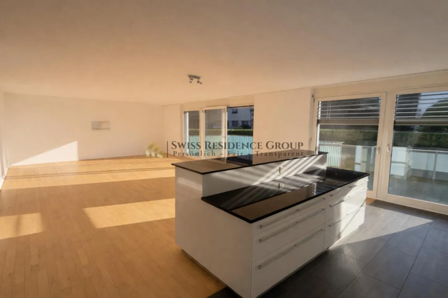 Beautiful, quiet residential area with a view of greenery including underground parking space - Photo 5 of 19