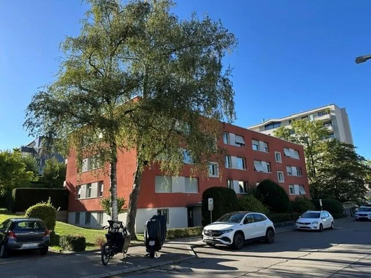 Appartamento studio attraente nel popolare Kilchberg favorevole dal punto di vista fiscale! - Foto 2 di 9