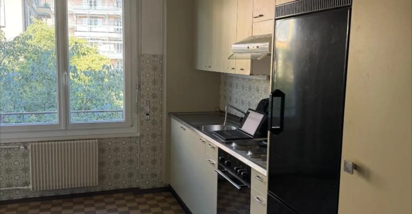 Magnificent apartment with character / One month of free rent - Photo 9 of 10