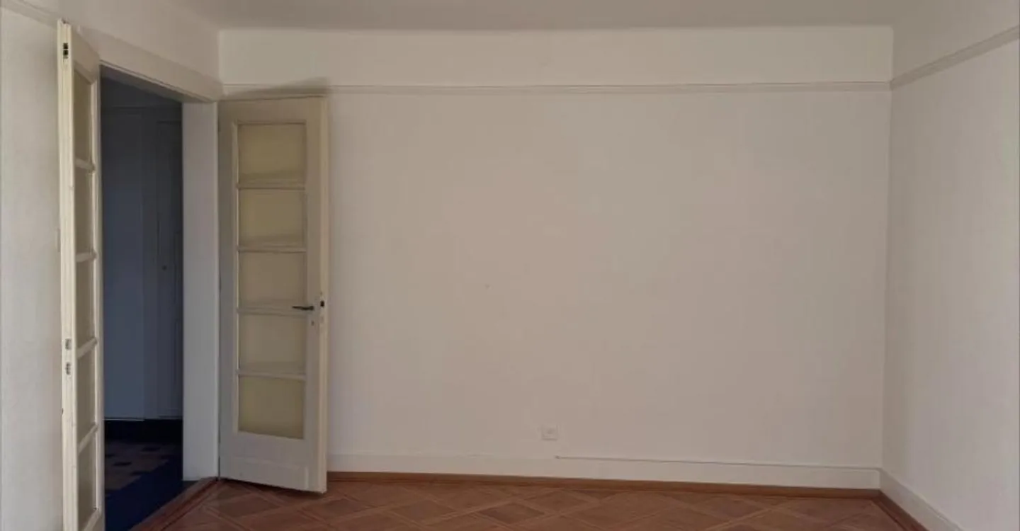 Magnificent apartment with character / One month of free rent - Photo 5 of 10
