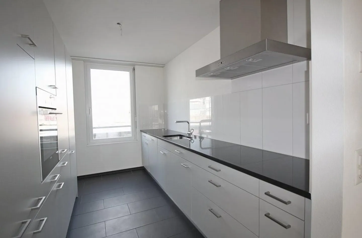 unique, généreux, beau, moderne - Photo 2 sur 11
