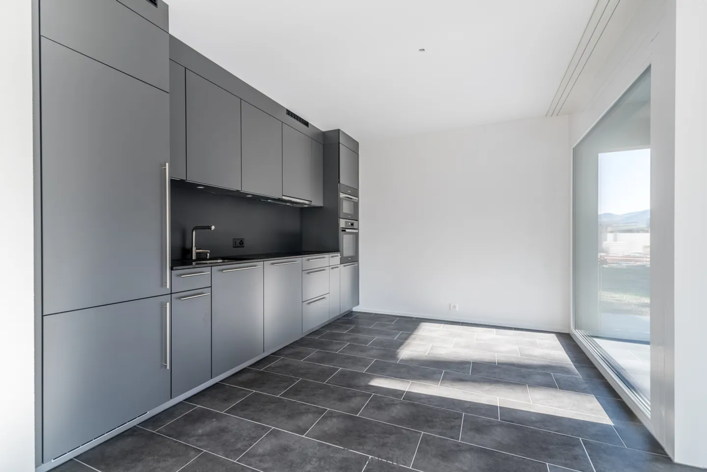 Appartement 2.5 pièces - Photo 1 sur 7