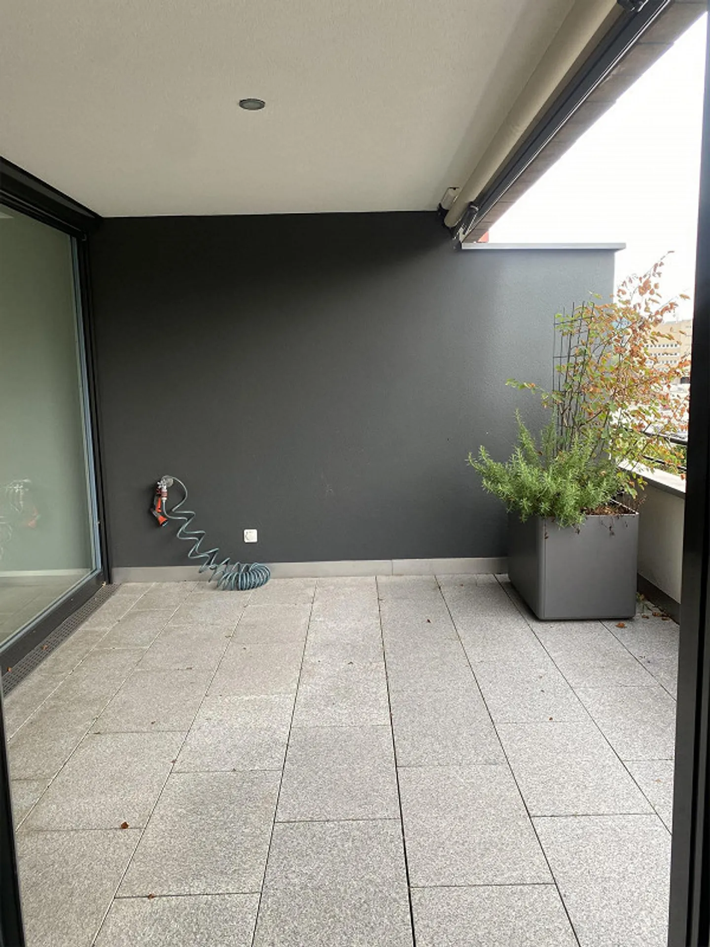 Attico moderno soleggiato a Muttenz - Foto 12 di 13