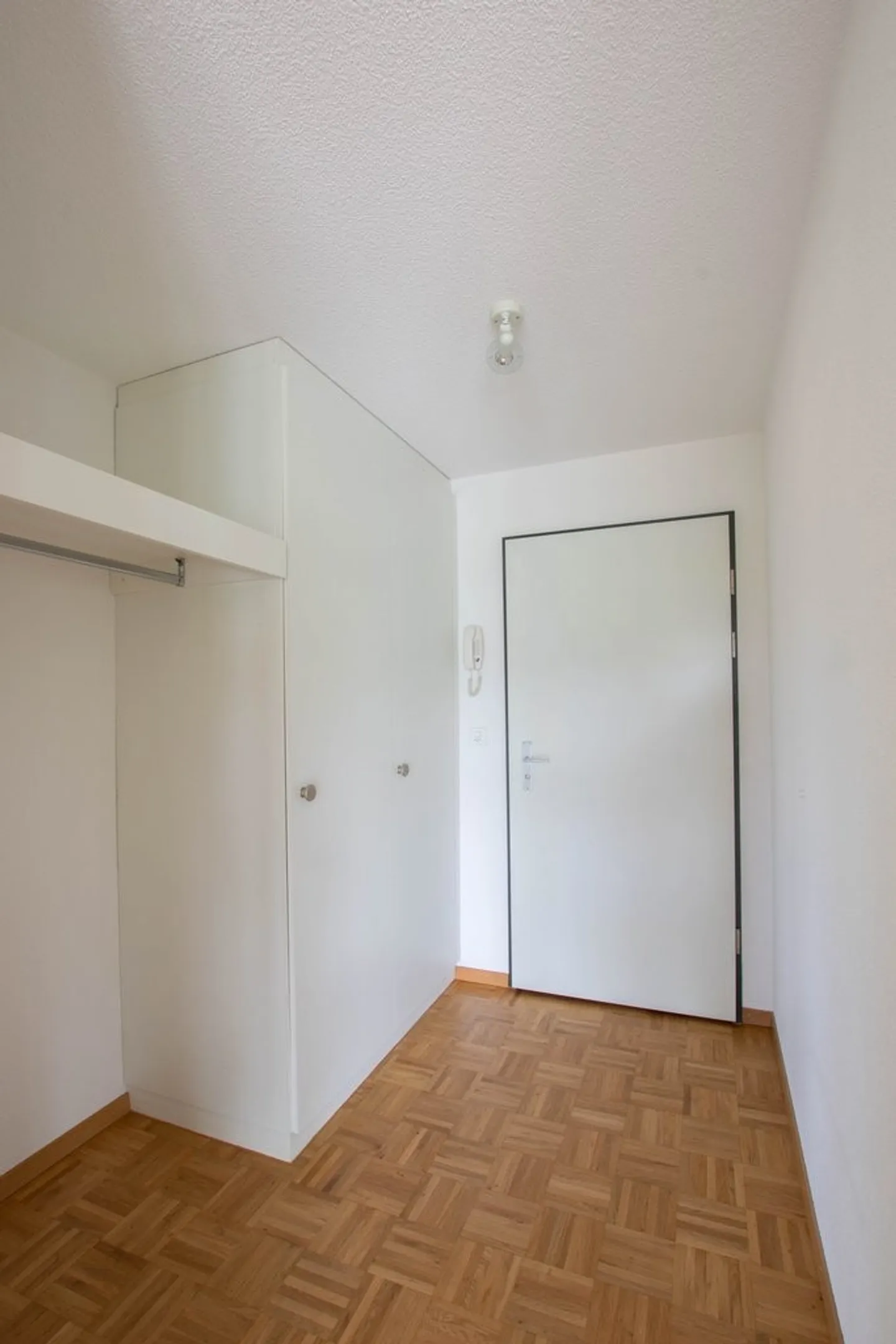 Helle 2.5-Zimmerwohnung in Köniz - Foto 4 von 7