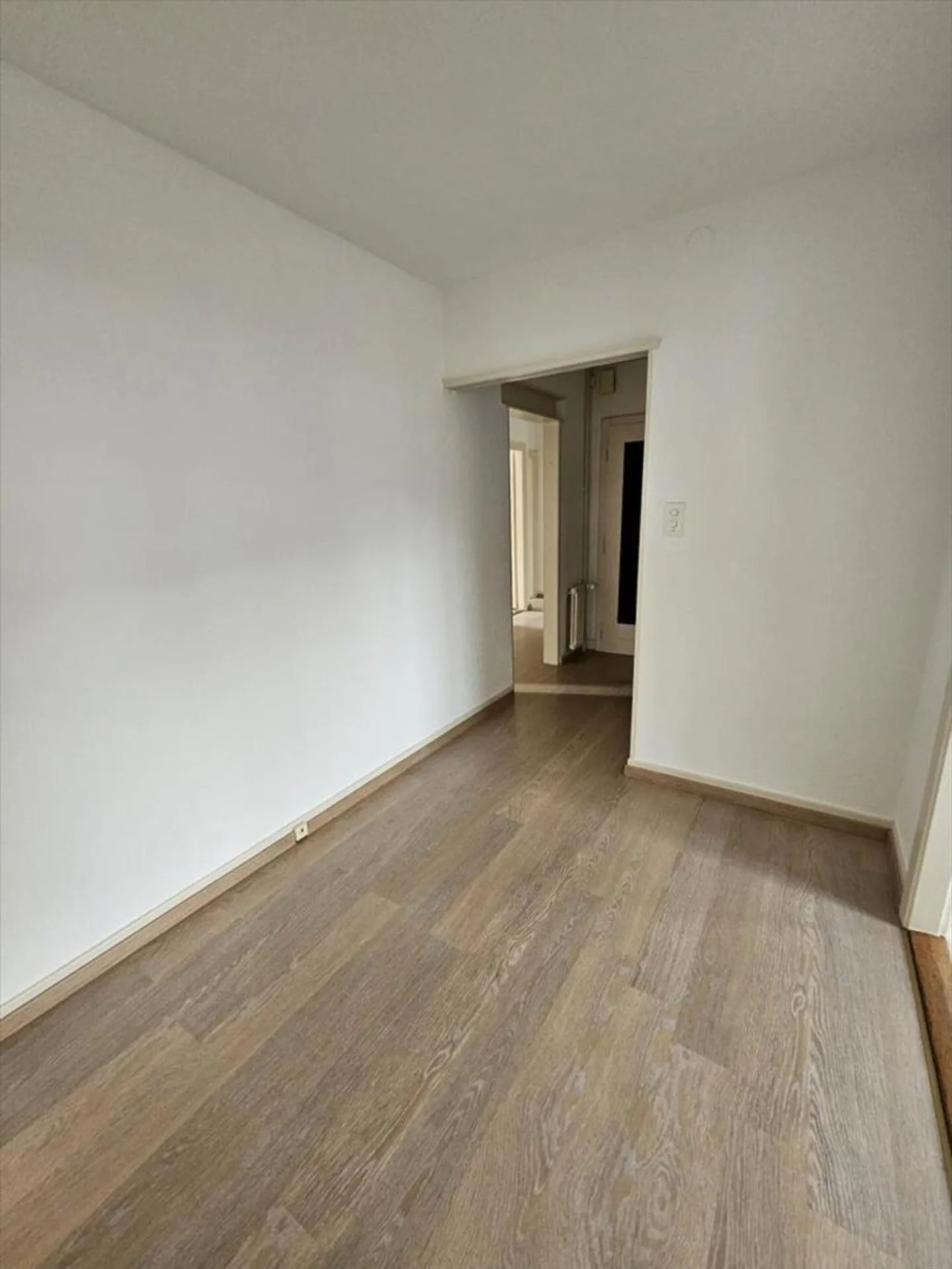 Appartamento 5.5 locali a Yverdon-les-Bains - Foto 2 di 9