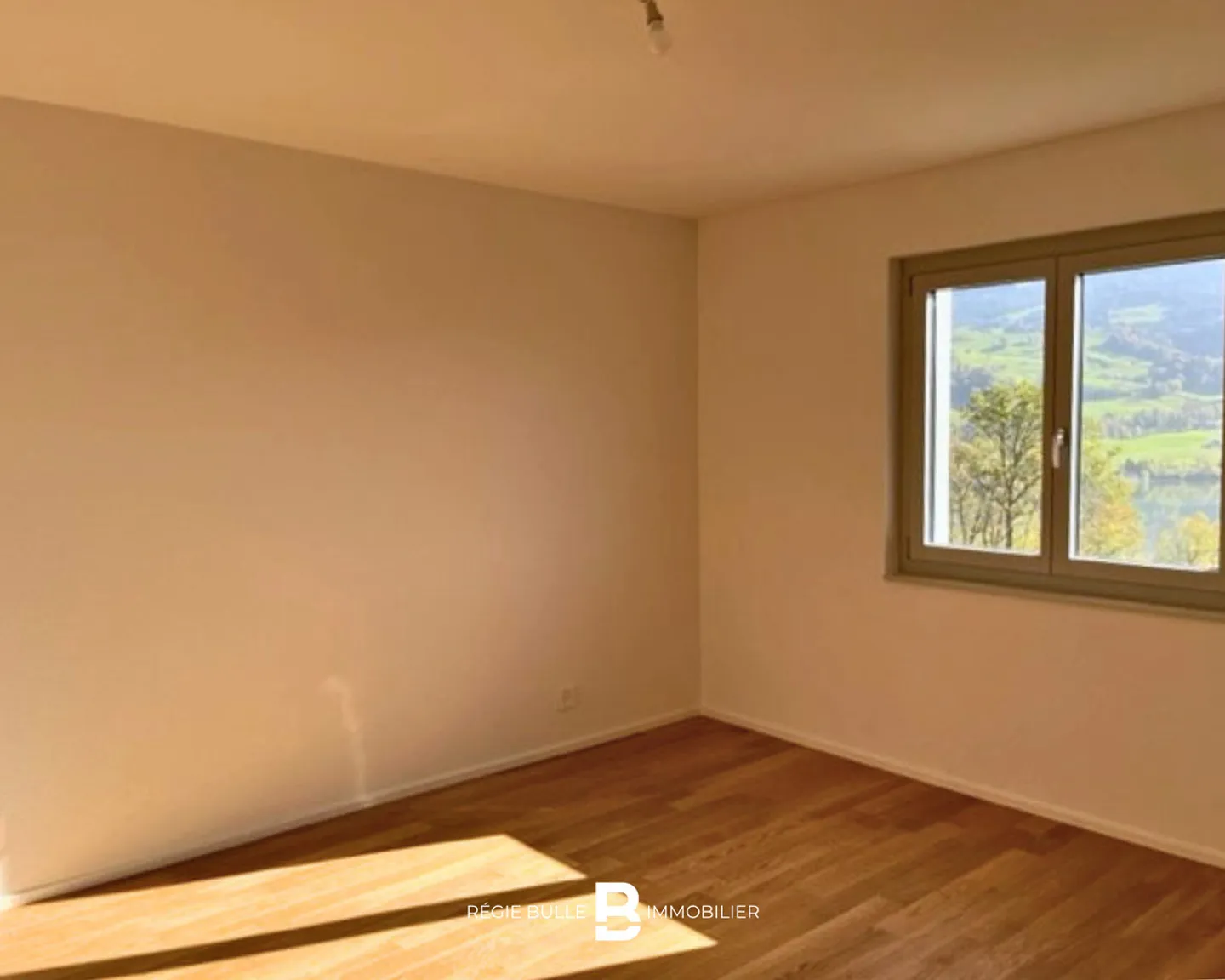 Avry-dvt-Pont - Wunderschöne 6,5-Zimmer-Villa zu vermieten - Foto 6 von 6